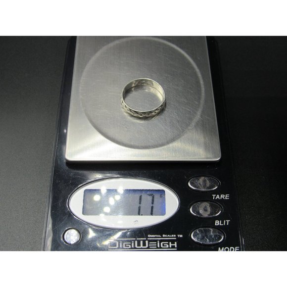 Size 8 Sterling Silver Very Cool Braid Pattern Band Ring - Picture 7 of 7